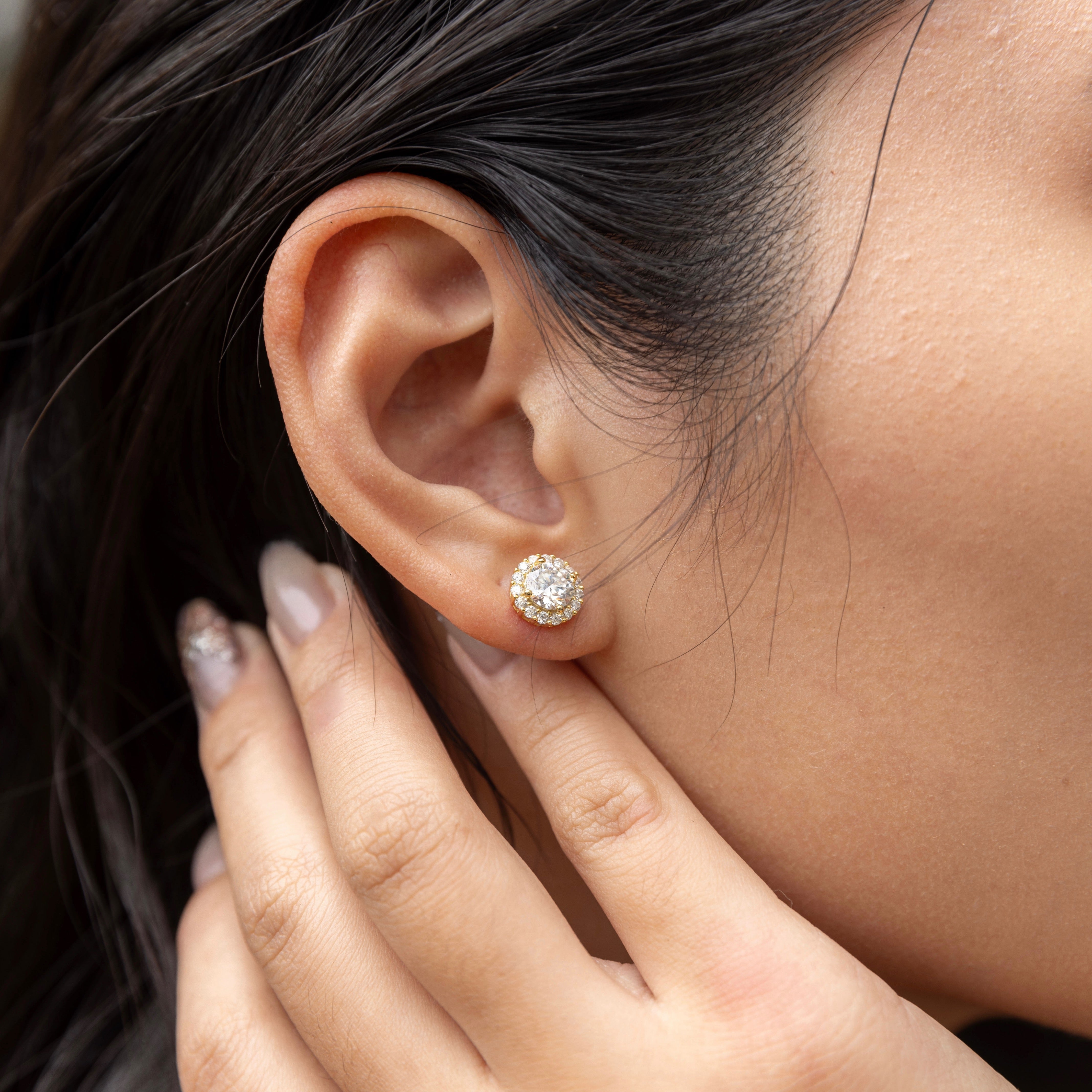 Brilliance Halo Studs in 18 carat gold vermeil, featuring a brilliant Moissanite center stone surrounded by a halo of smaller stones, perfect for daily wear or as a thoughtful gift.